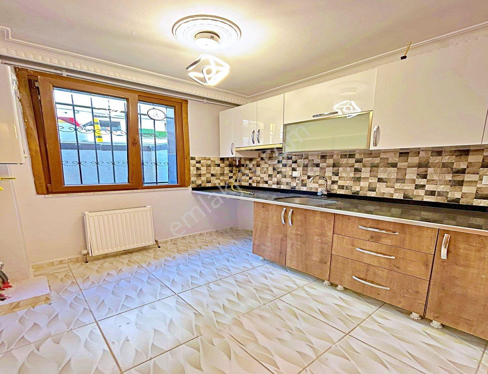 Cam Seviyesi Yüksek Merkezi Konumda Genişm2 2+1 Acil Satılık Daire - Görsel 23