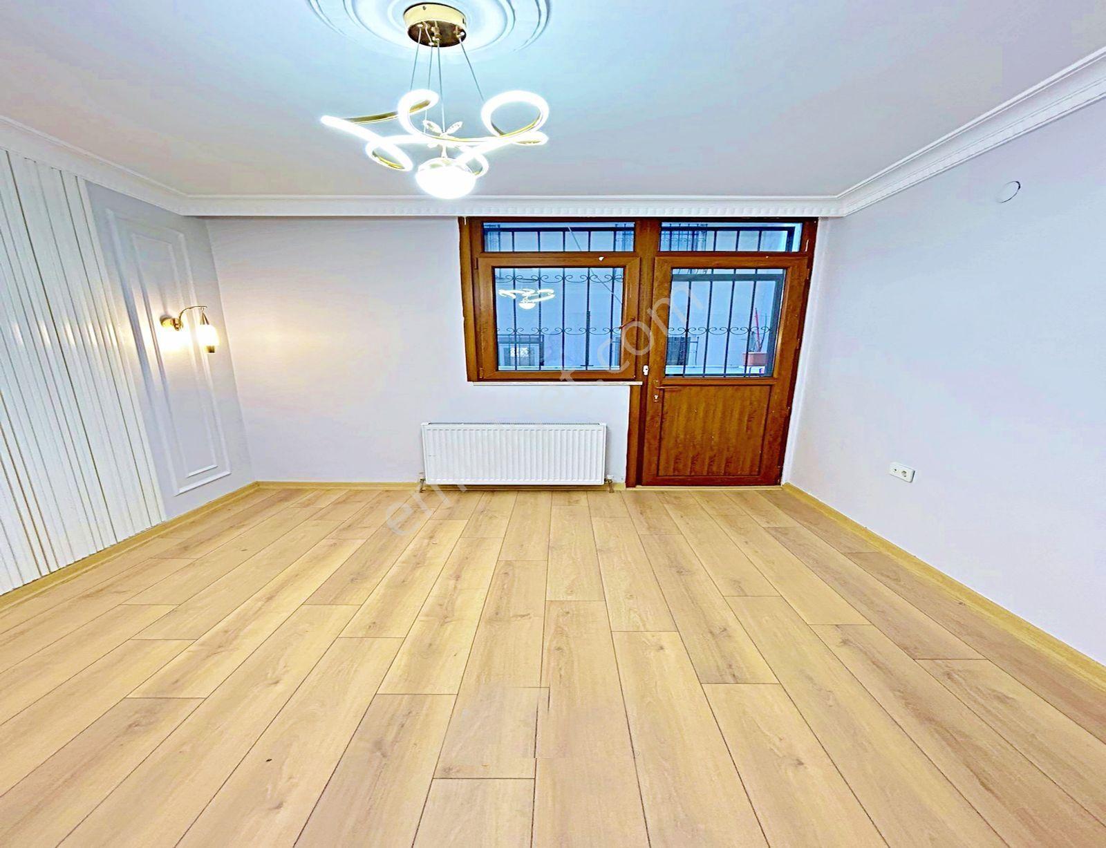 Cam Seviyesi Yüksek Merkezi Konumda Genişm2 2+1 Acil Satılık Daire - Görsel 15