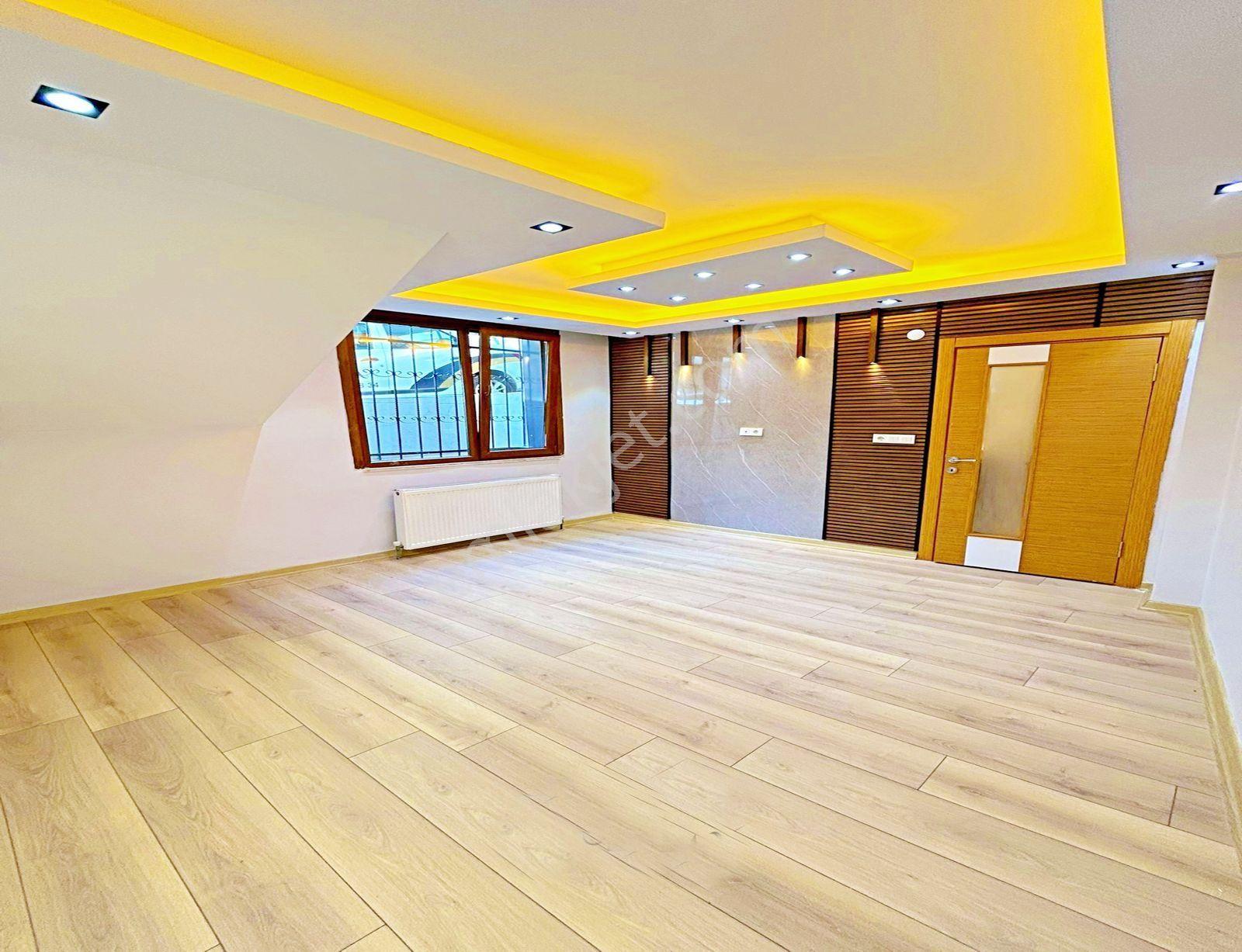 Cam Seviyesi Yüksek Merkezi Konumda Genişm2 2+1 Acil Satılık Daire - Görsel 8