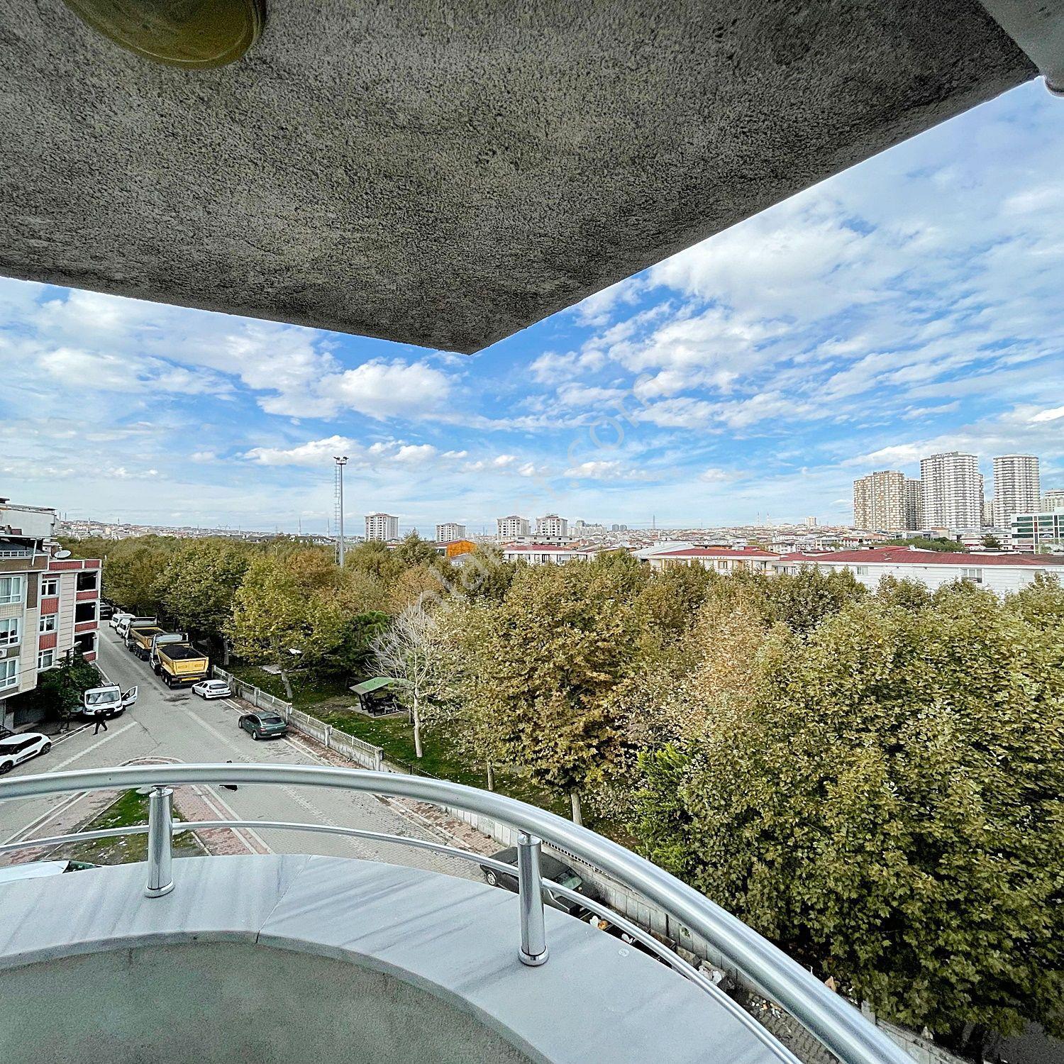 Metrobüse Yakın Balkonlu 2+1 Genişm2 Ferah Aydınlı Acil Satılık Daire - Görsel 16