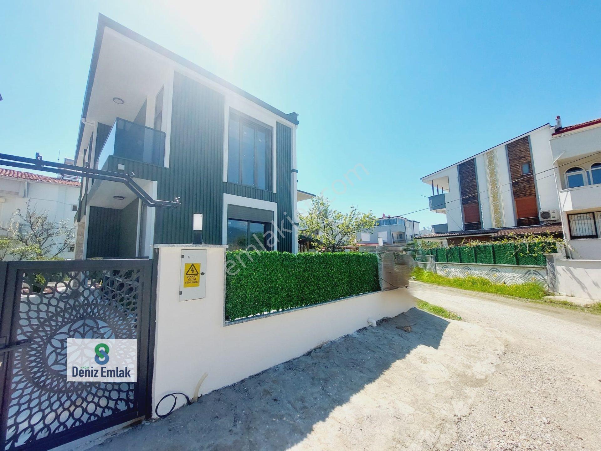 Denizden Gürede Denize 100 M Satılık 3+1 Müstakil Villa. - Görsel 2