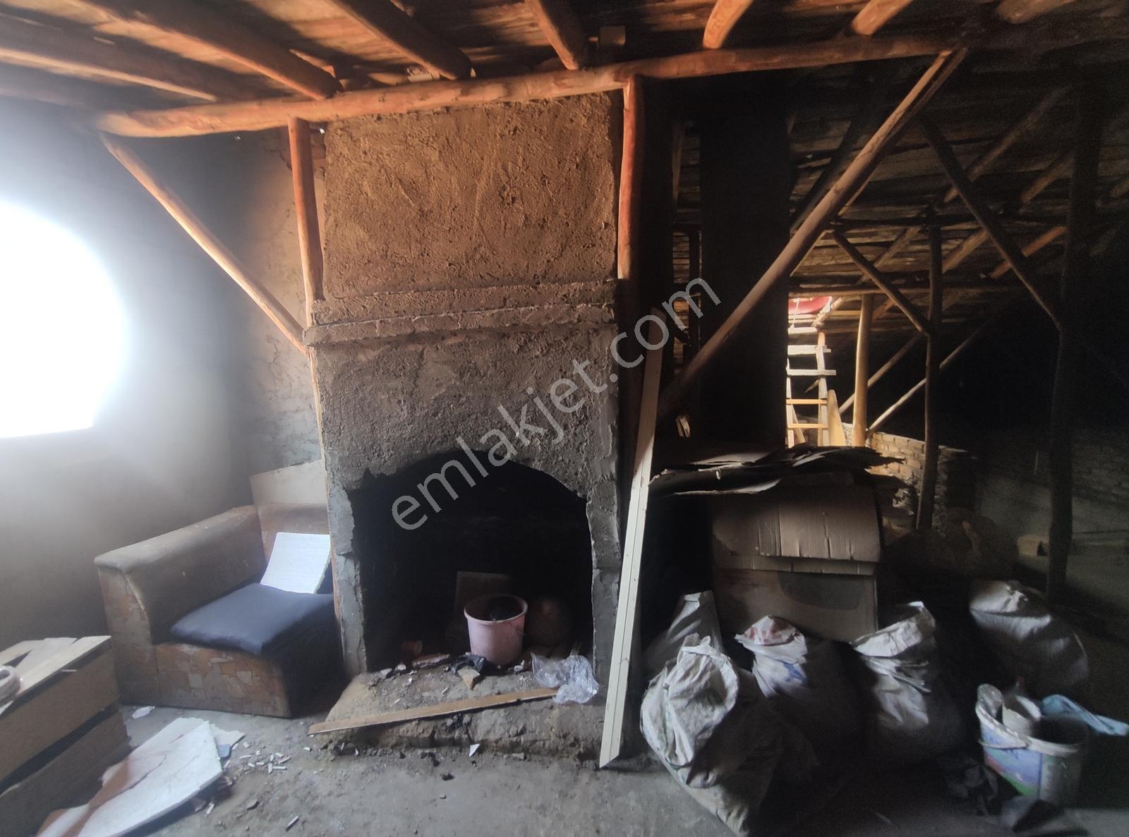 Özpınar,dan Şehirmerkezinde 4.kat 3+1 Kombili 120 M2 Daire - Görsel 9