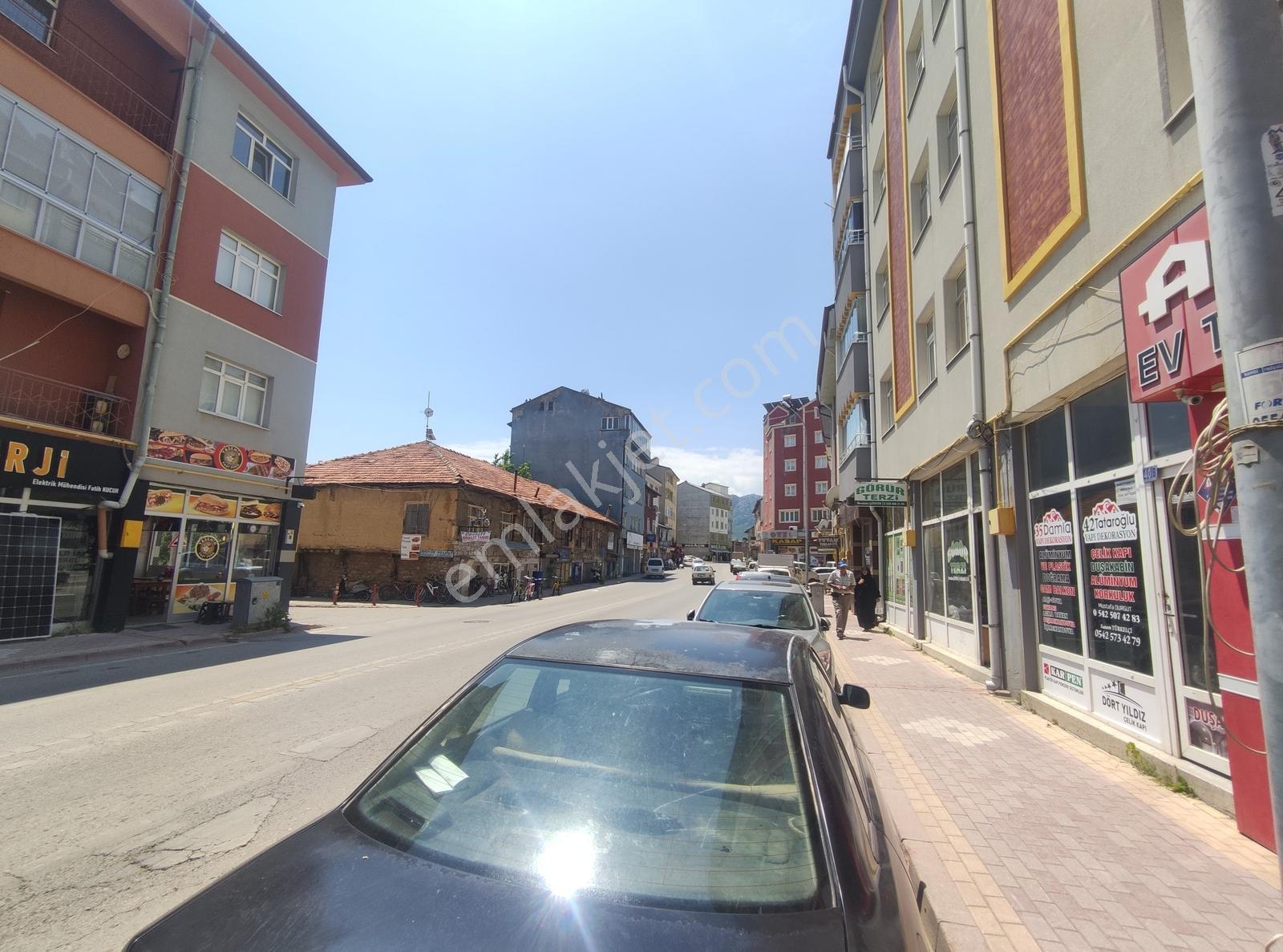 Özpınar,dan Şehirmerkezinde 4.kat 3+1 Kombili 120 M2 Daire - Görsel 26