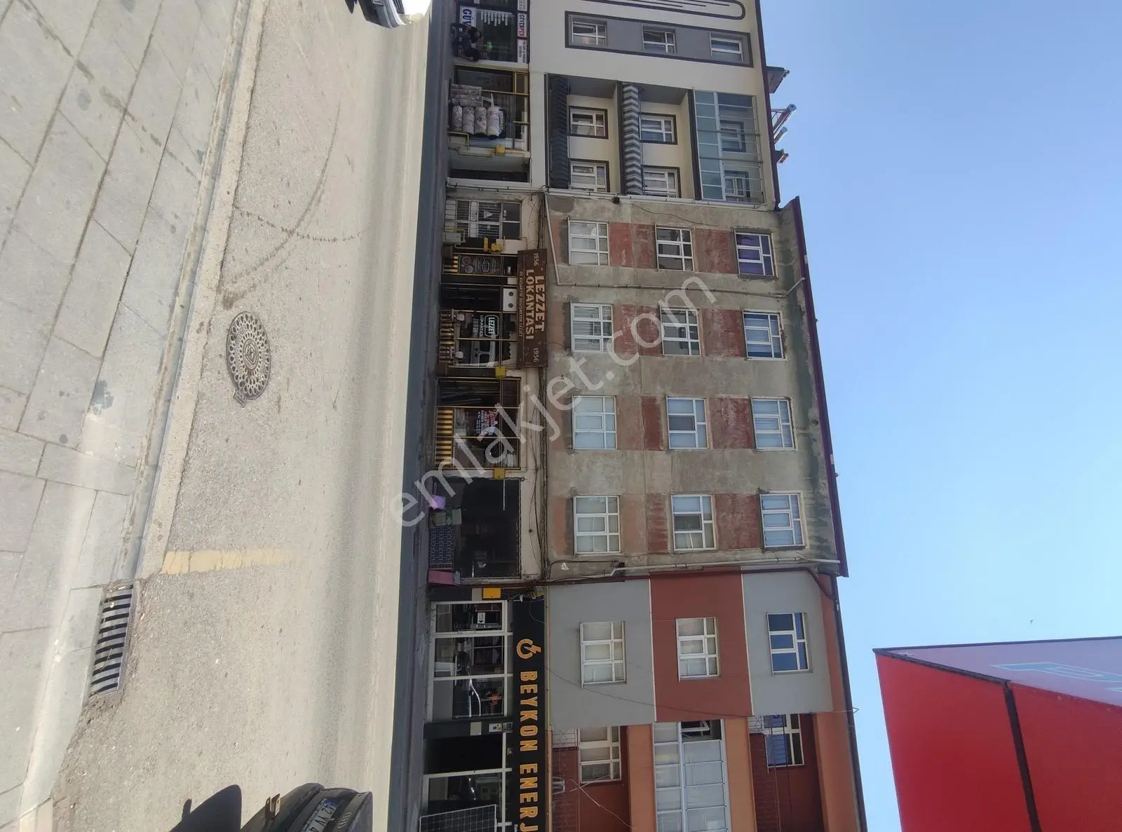 Özpınar,dan Şehirmerkezinde 4.kat 3+1 Kombili 120 M2 Daire - Görsel 33