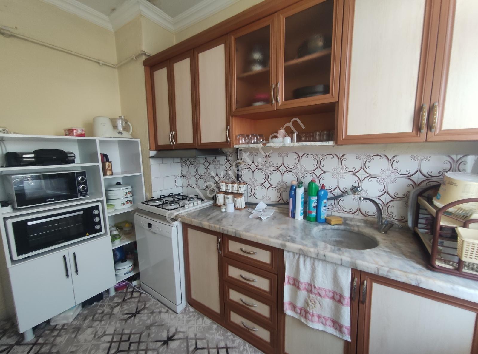 Özpınar,dan Şehirmerkezinde 4.kat 3+1 Kombili 120 M2 Daire - Görsel 27