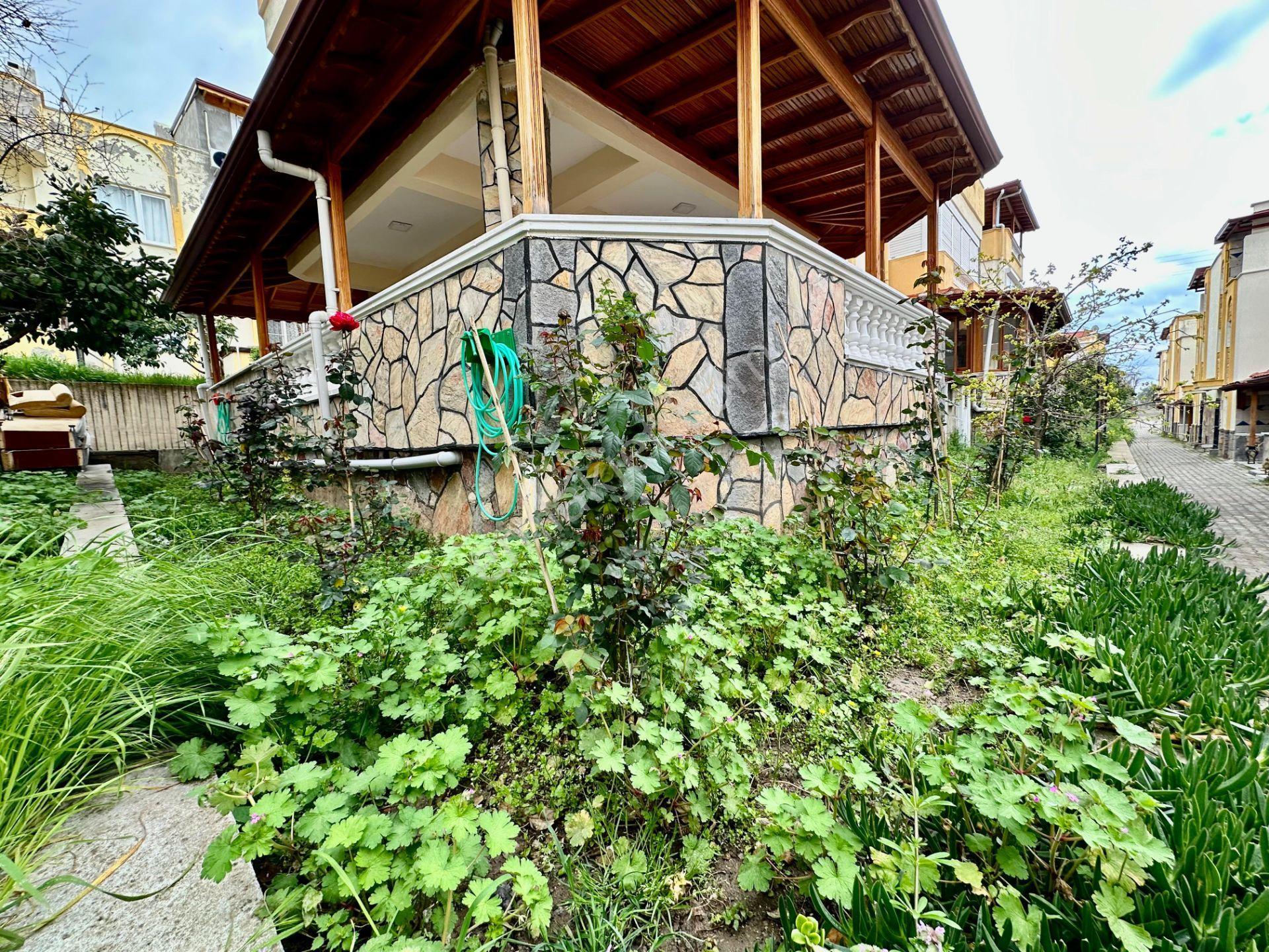꧁ay Emlaktan꧂narlı'da Kazdağı Eteklerinde Muhteşem Deniz Manzaralı Teraslı Satılık 3+1 Villa