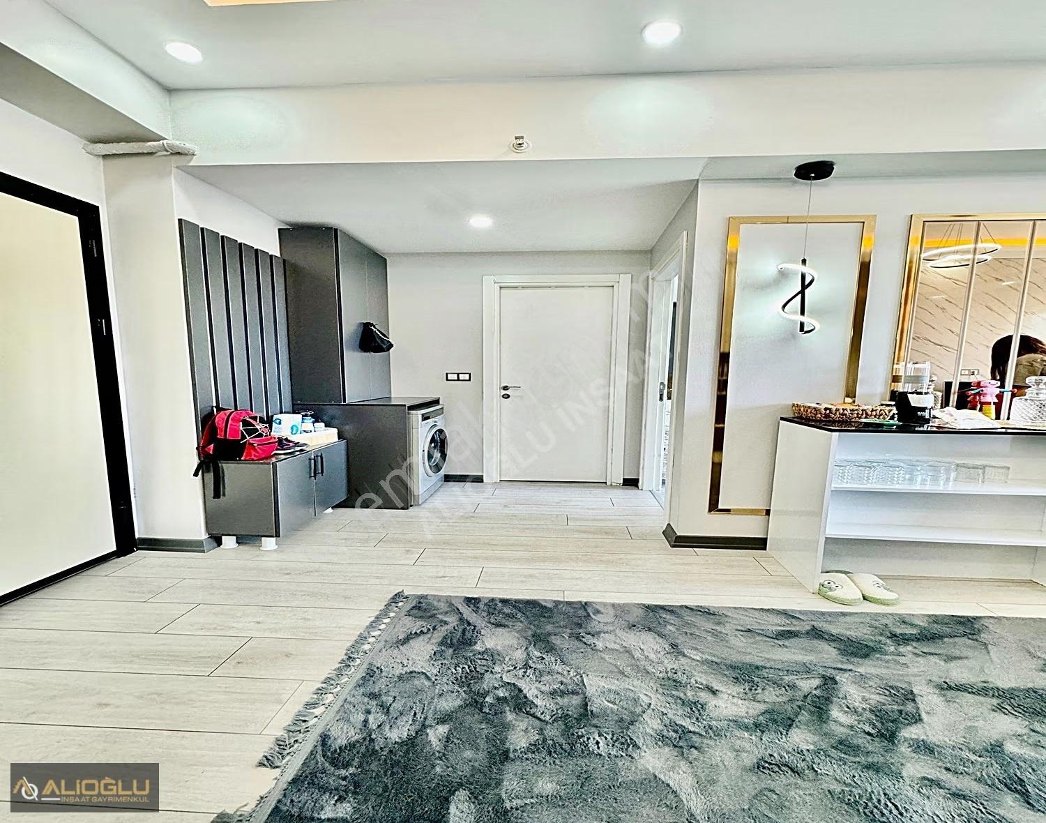 Havuzlu Güvenlikli Full Eşyalı 1+1 Yatırıma Uygun Satılık Daire - Görsel 19