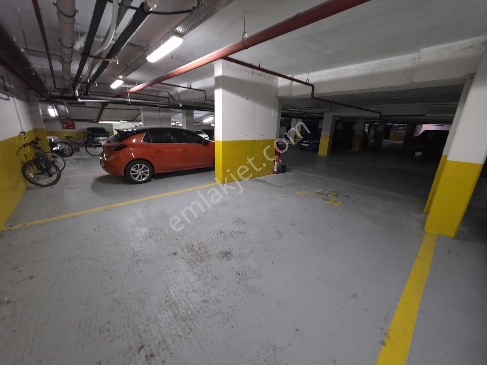 Beylikdüzü Adnan Kahveci Mah. Site İçi Kiralık 1+1 Kapalı Mutfak - Görsel 14