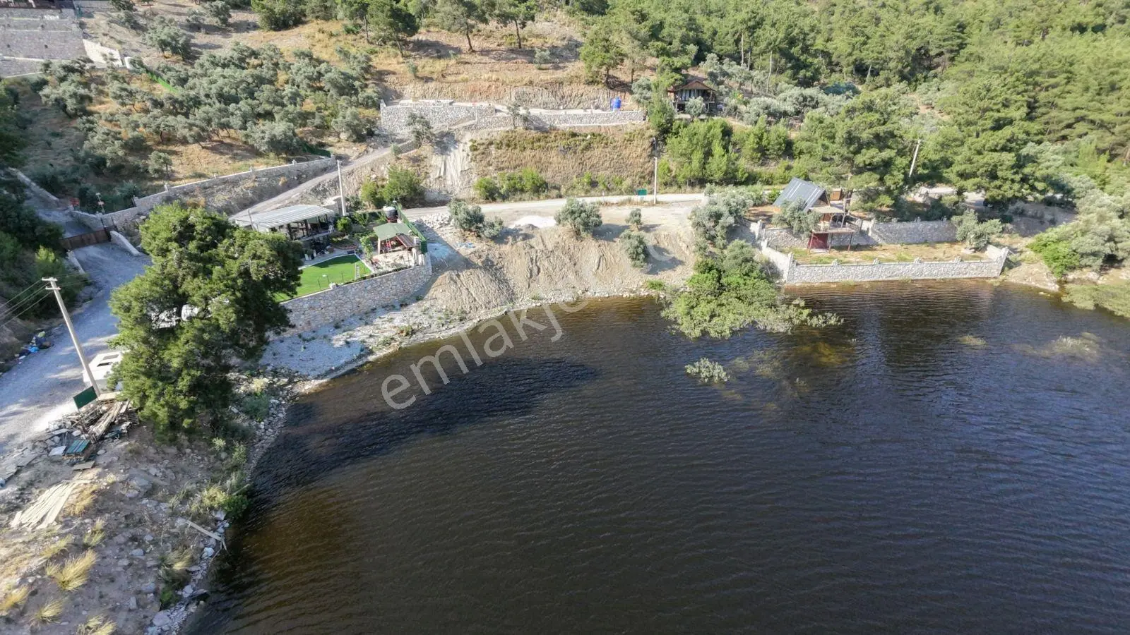 Milas Akgedik Barajına Sıfır 688 M² Tarla - Görsel 4