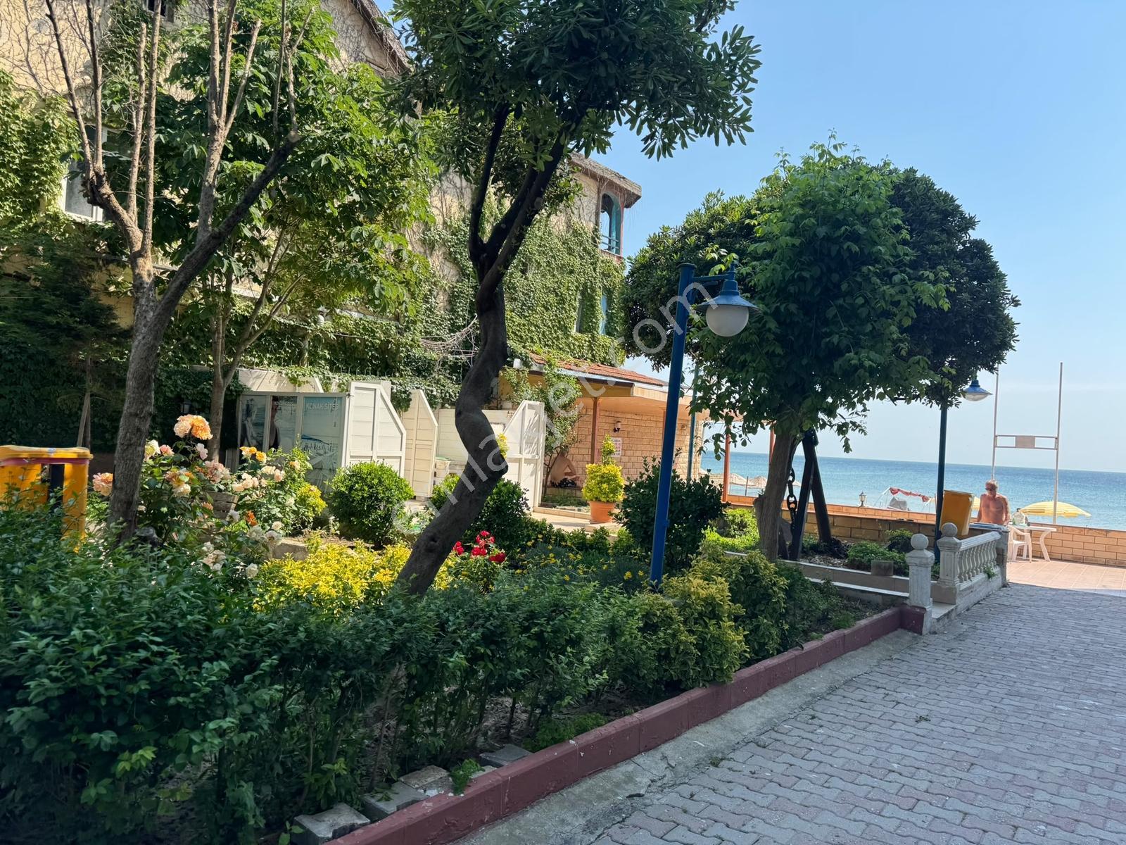 Kumburgaz Konak Sitesin De 1+1 Satılık Daire Denize Sıfır Sitede - Görsel 22