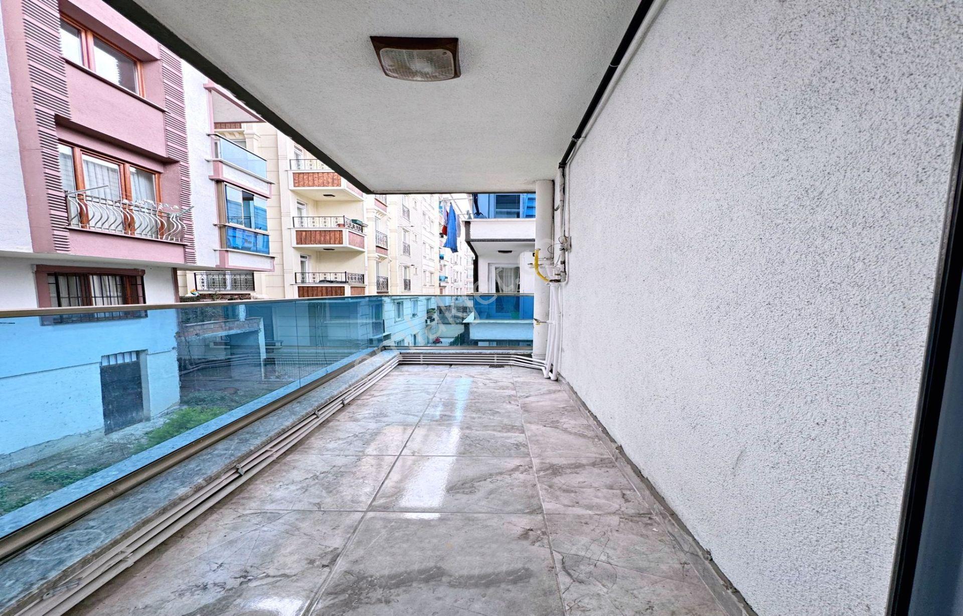 Butik Site İçi Ebeveyn Banyolu Kapalı Otoparklı Metrobüse 5 Dk - Görsel 15