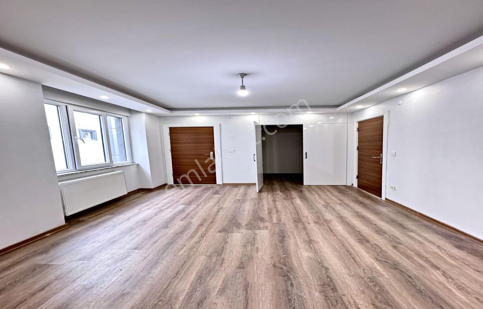 Butik Site İçi Ebeveyn Banyolu Kapalı Otoparklı Metrobüse 5 Dk - Görsel 20