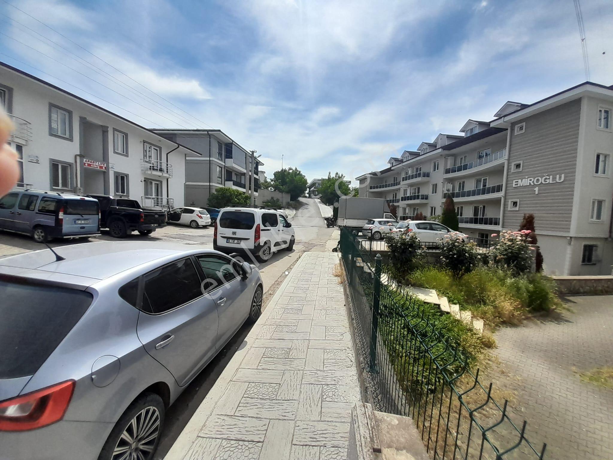 Serdivan Apartlar Bölgesinde Diş Hastanesine Yakın Arakat 2+1 - Görsel 18