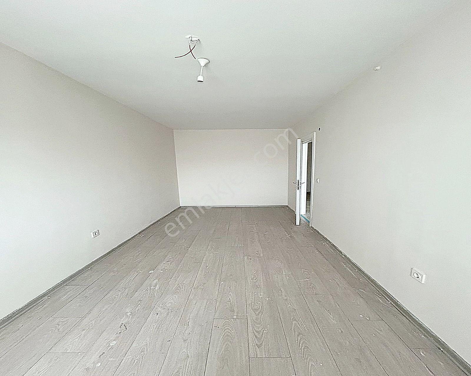 Sıfır Proje ! Metrobüse Yakın Tam Donanımlı Site İçi Satılık Daire - Görsel 6