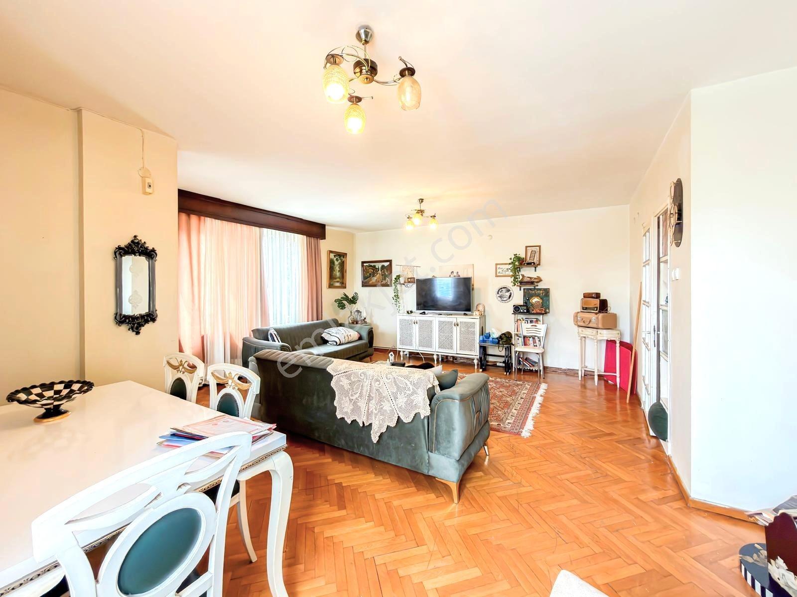 Çalışlar Cad. Ve Ömür Plaza Yakını 3+1 140m2 Masrafsız Daire - Görsel 25