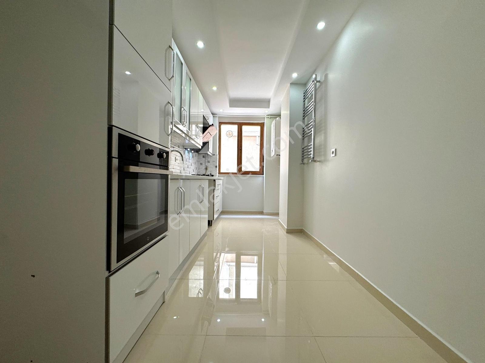 Bahçelievler Spor Kompleksi 3+1 145m2 K. Otoparklı Site Daire - Görsel 13