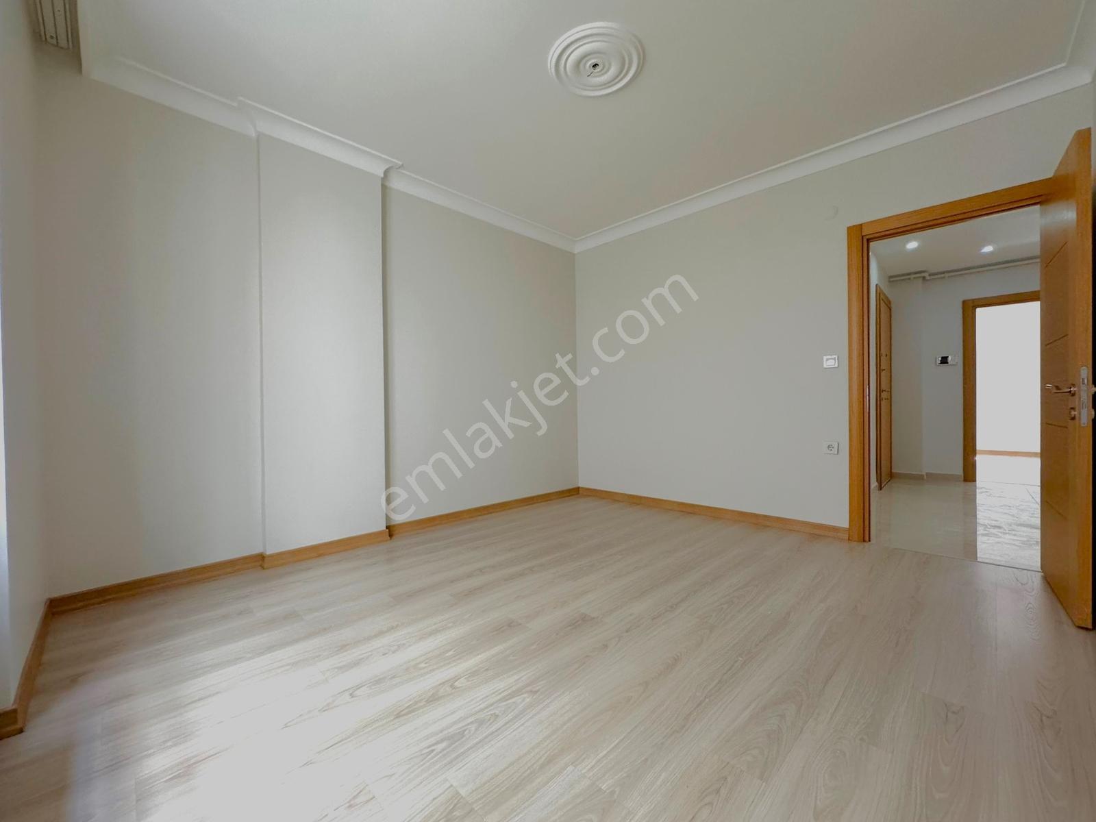 Bahçelievler Spor Kompleksi 3+1 145m2 K. Otoparklı Site Daire - Görsel 4