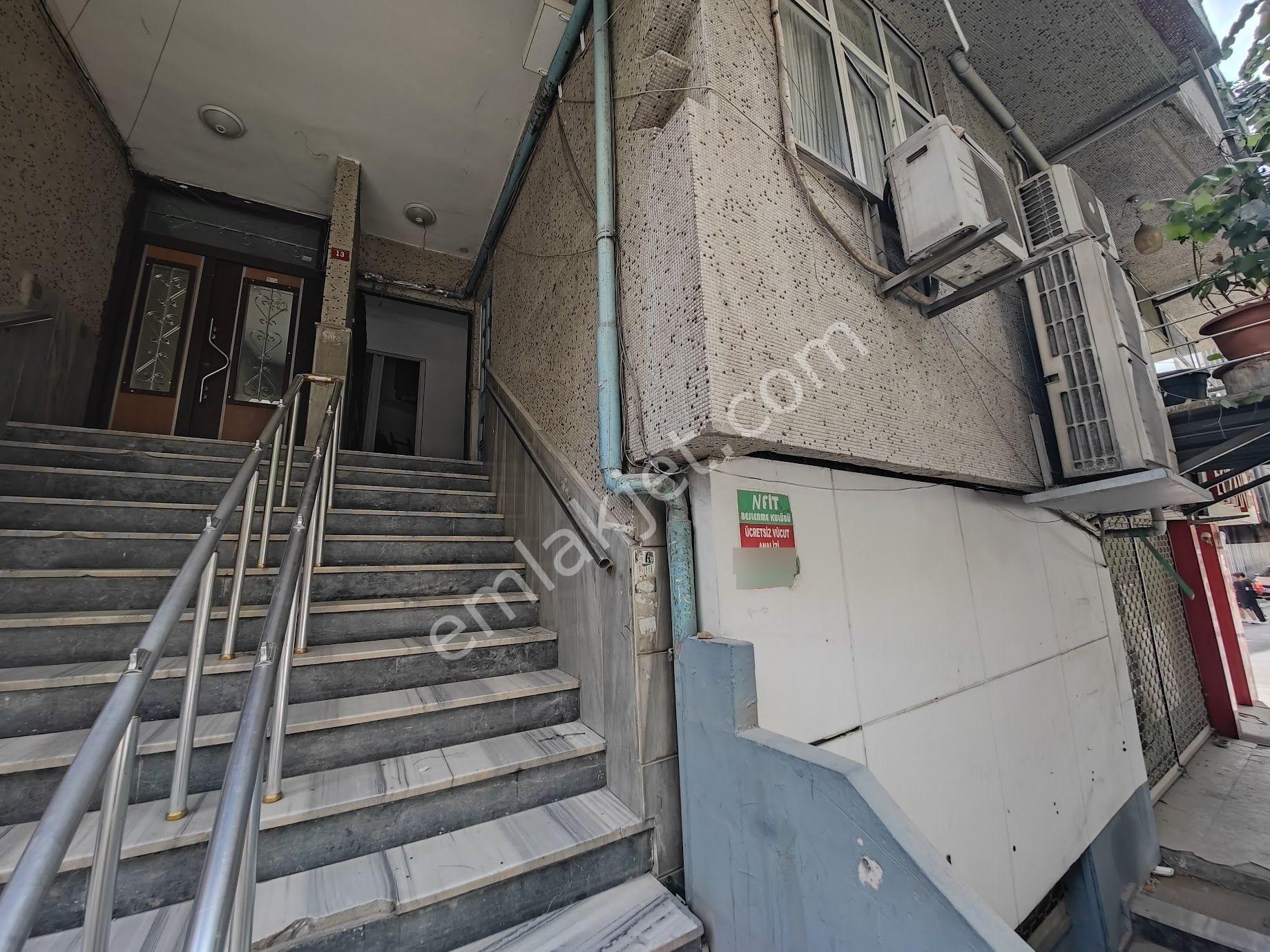 Yıldız Dan Ahmet Yesevi Caddesi Üzerinde Kiralık 4 Adet Dükkan 2 Tane 1.kat Bir Tane Kuaför Ve Bodrm - Görsel 15