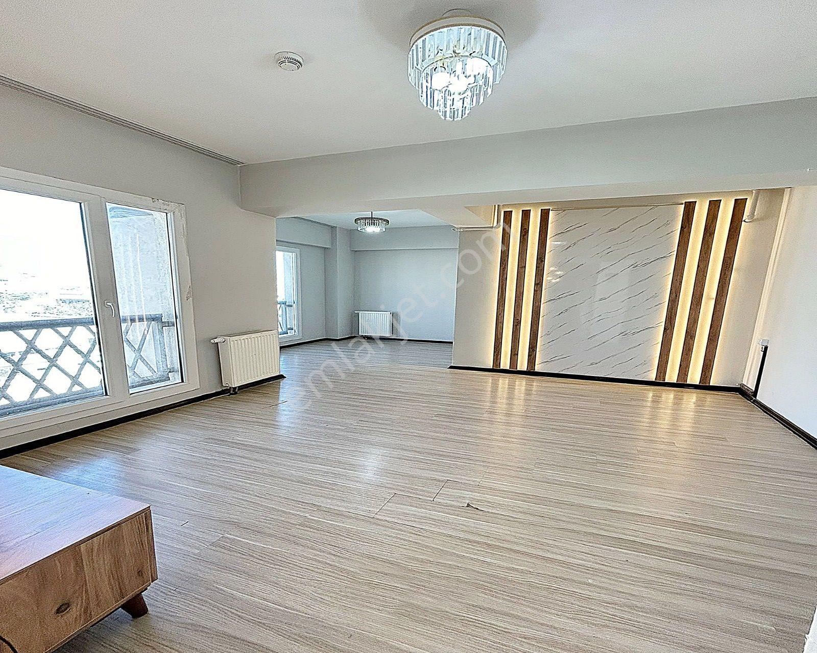 Cadde Üzeri Havuzlu - 7/24 Güvenlikli Site İçi Satılık Daire! - Görsel 21