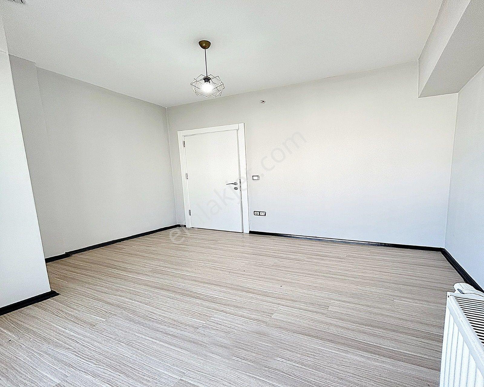 Cadde Üzeri Havuzlu - 7/24 Güvenlikli Site İçi Satılık Daire! - Görsel 30