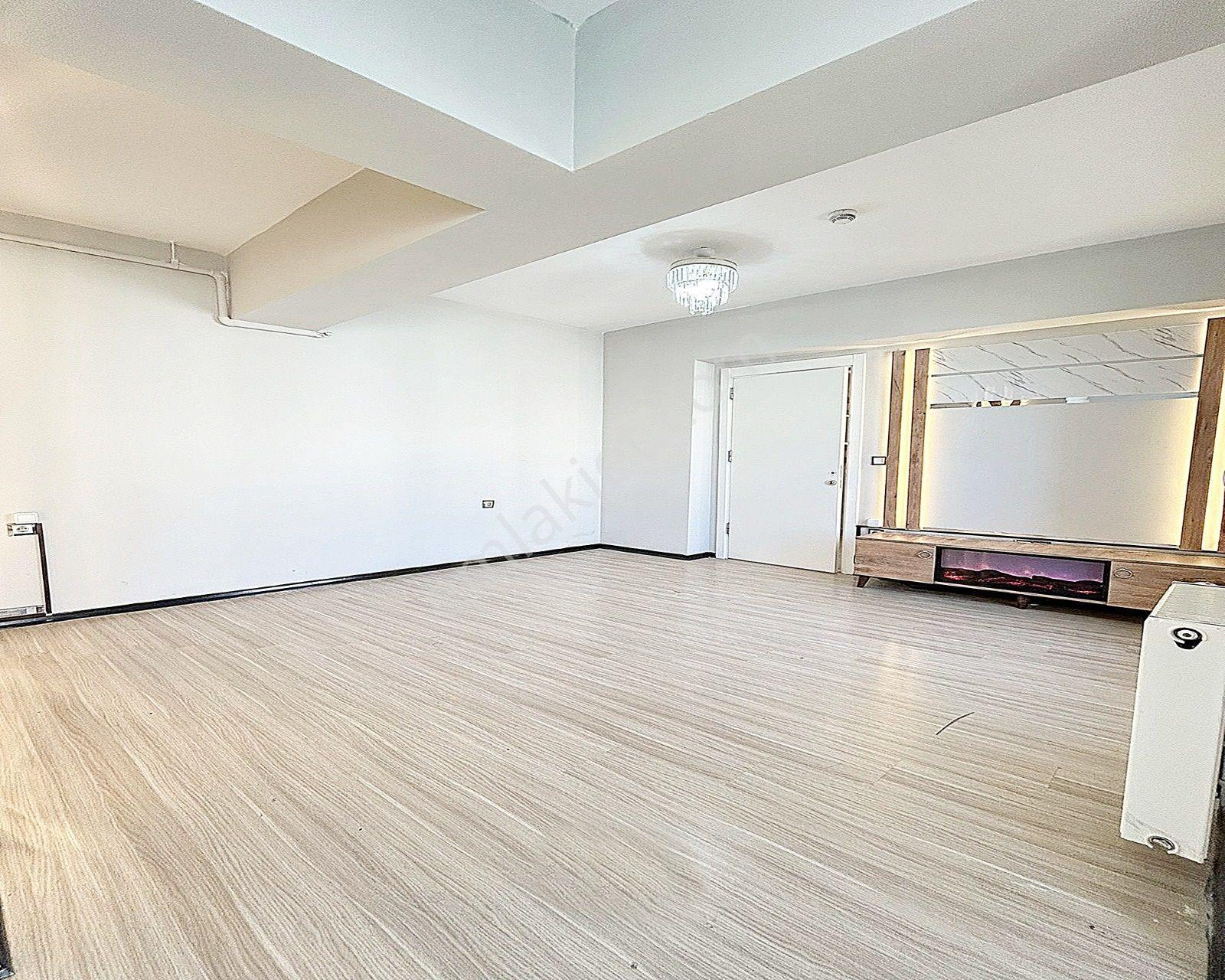 Cadde Üzeri Havuzlu - 7/24 Güvenlikli Site İçi Satılık Daire! - Görsel 22