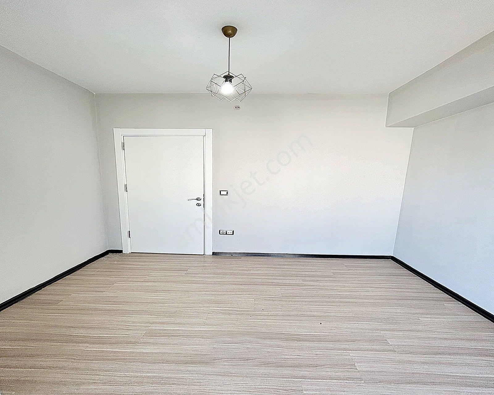 Cadde Üzeri Havuzlu - 7/24 Güvenlikli Site İçi Satılık Daire! - Görsel 7