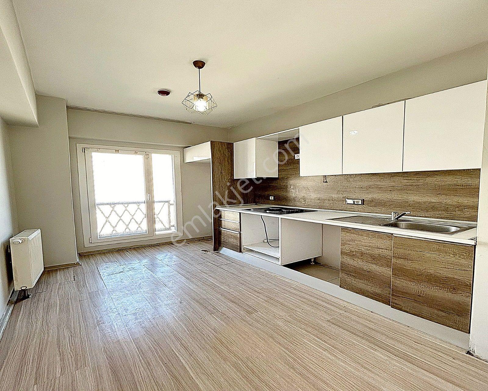 Cadde Üzeri Havuzlu - 7/24 Güvenlikli Site İçi Satılık Daire! - Görsel 13