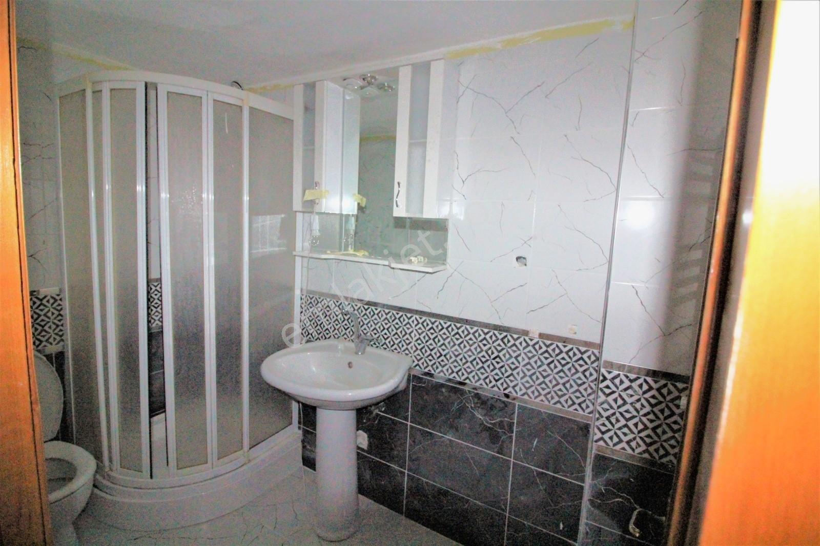 Yayla Çamlık Caddesi Yakını 3+1 Asansörlü Kiralık Daire - Görsel 8