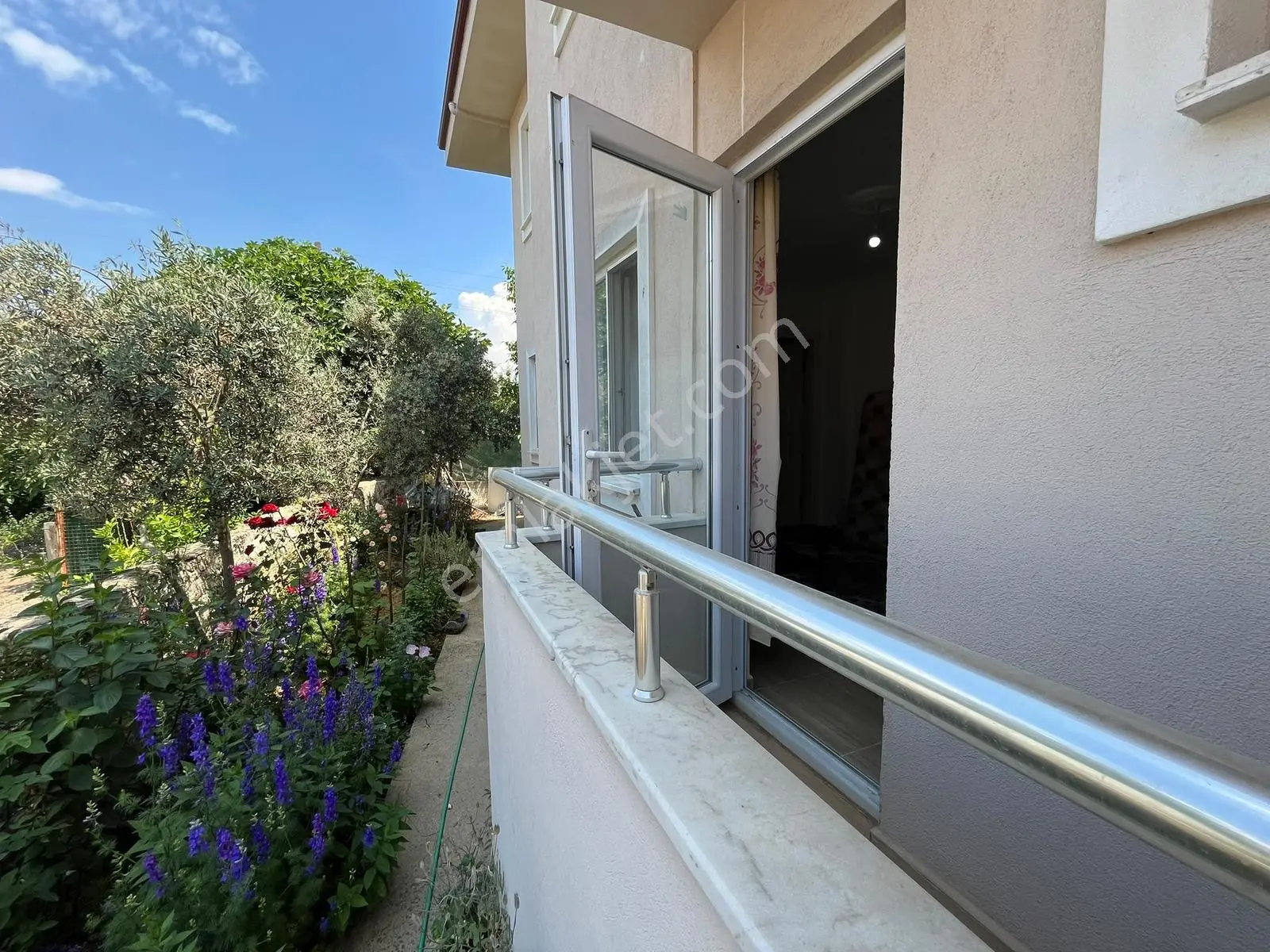 Muğla Yeniköy'de Meydana Çok Yakın Eşyalı 1+1 Kiralık Daire - Görsel 29