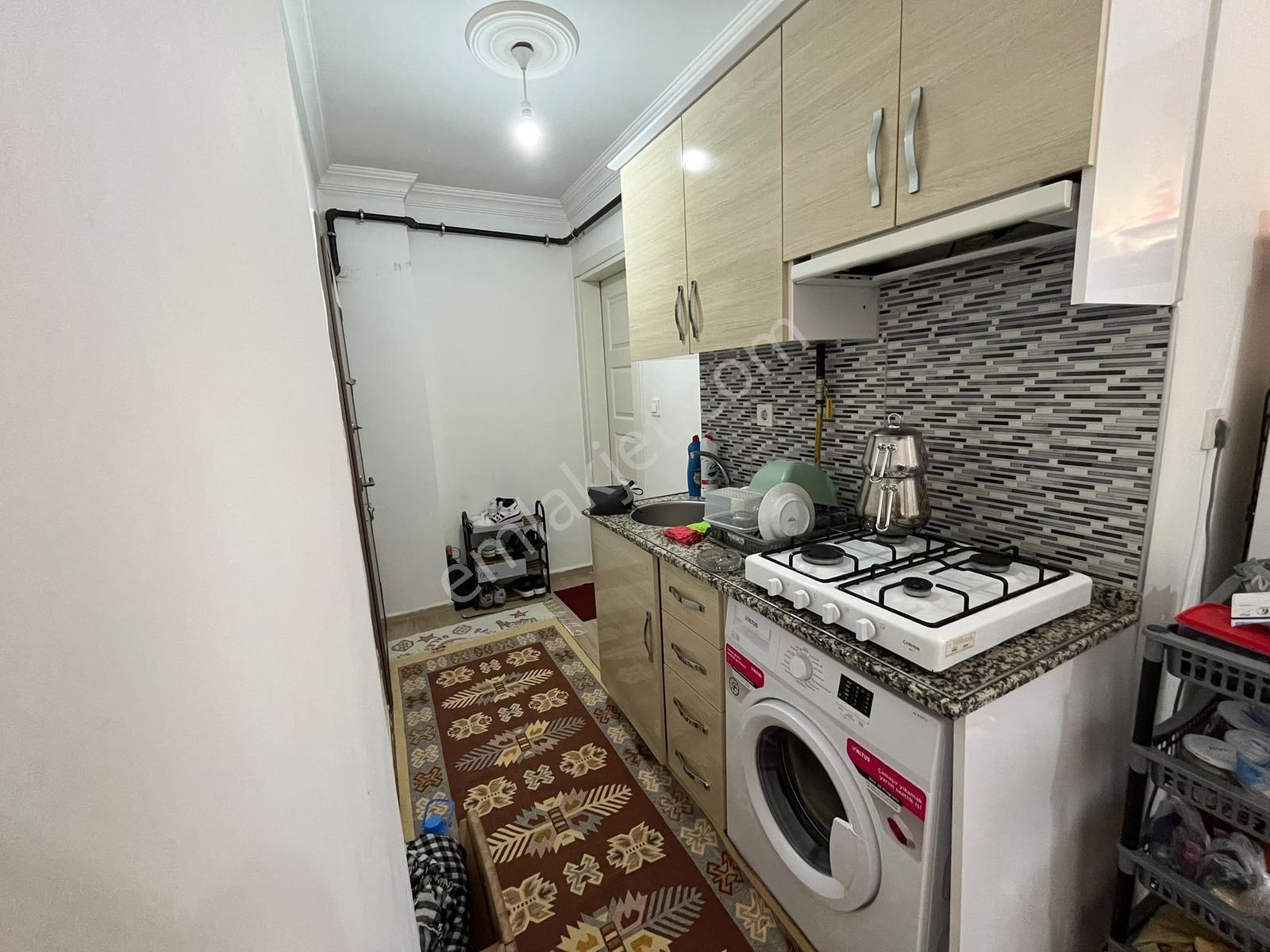 Muğla Yeniköy'de Meydana Çok Yakın Eşyalı 1+1 Kiralık Daire - Görsel 16