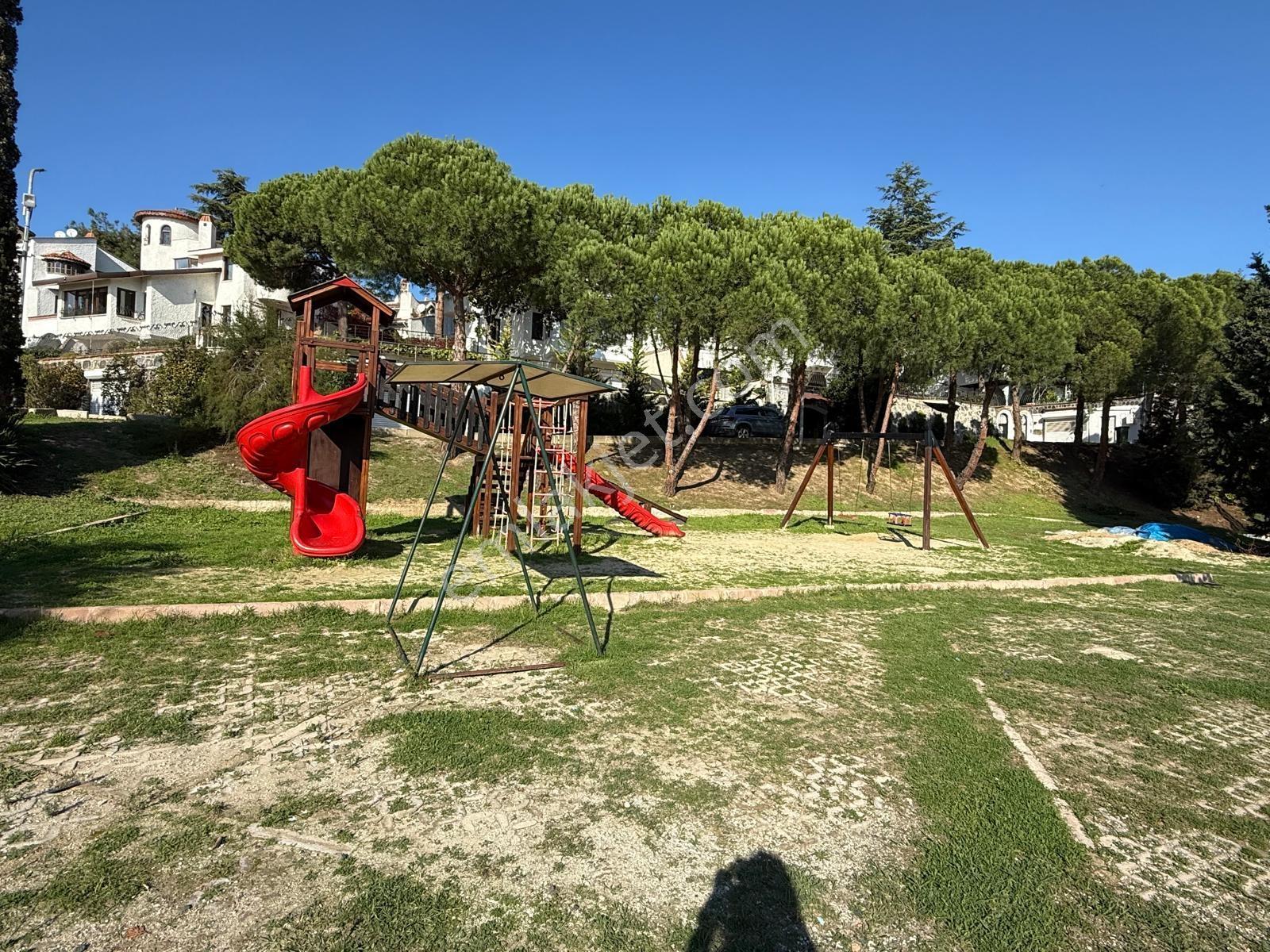 Denize Sıfır Tatil Sitesinde Havuzlu Dubleks 3+1 Satılık Daire - Görsel 25