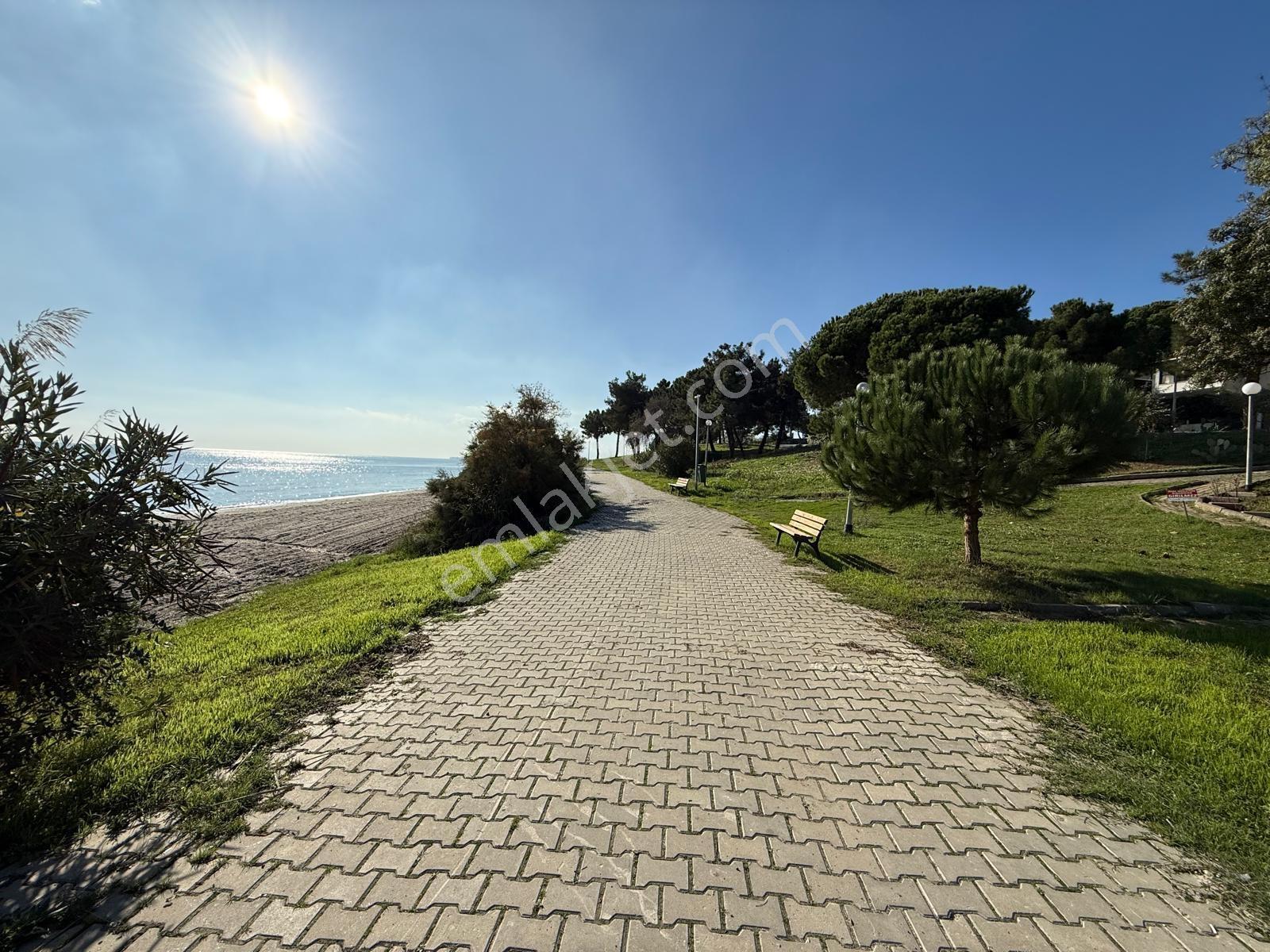 Denize Sıfır Tatil Sitesinde Havuzlu Dubleks 3+1 Satılık Daire - Görsel 21