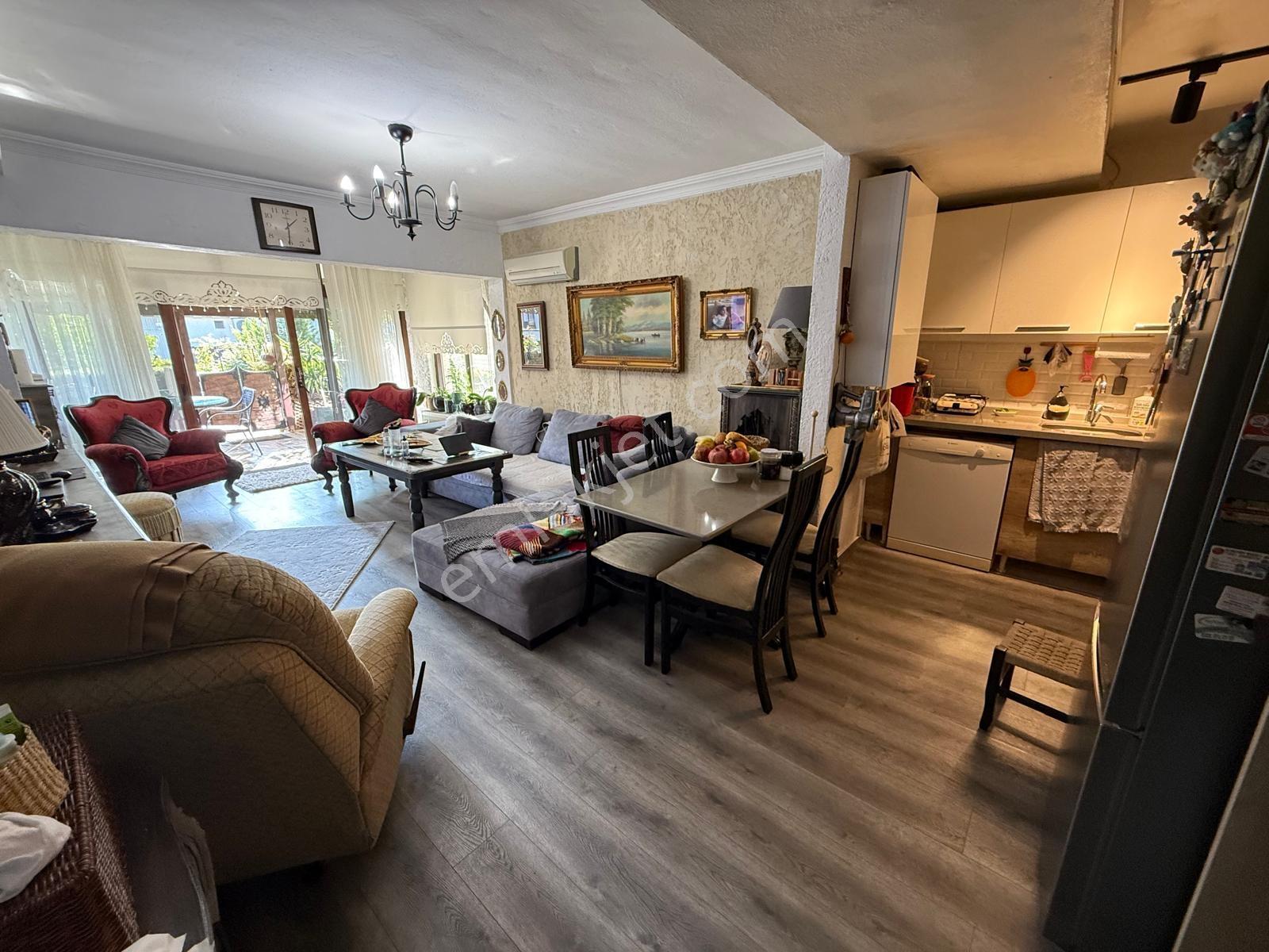 Denize Sıfır Tatil Sitesinde Havuzlu Dubleks 3+1 Satılık Daire - Görsel 29