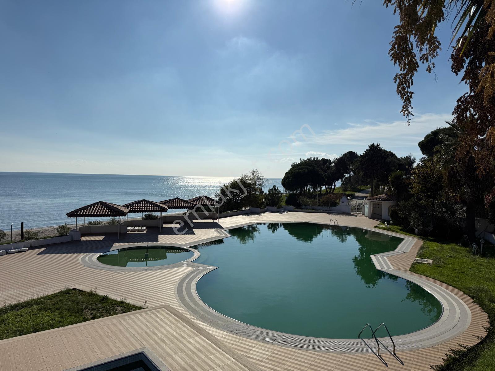 Denize Sıfır Tatil Sitesinde Havuzlu Dubleks 3+1 Satılık Daire - Görsel 19