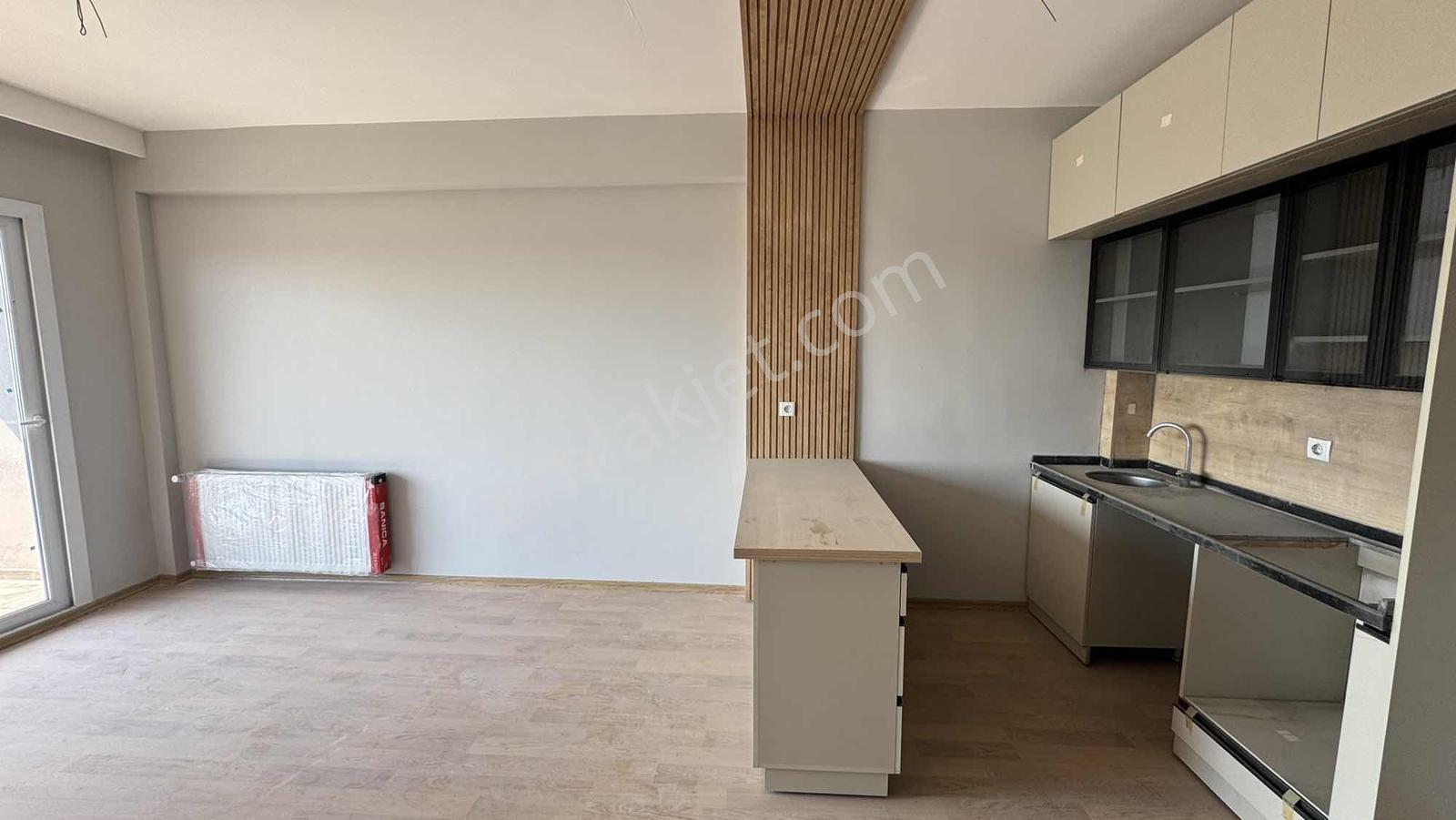 Yonca'dan Çeşmeli'de Site İçinde Havuzlu Lüx Satılık 1+1 Daire - Görsel 2