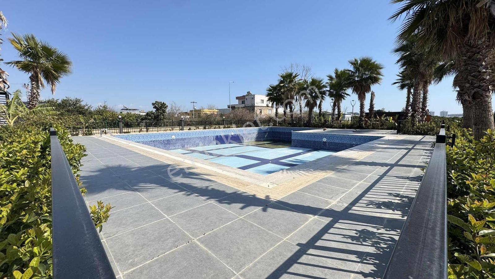 Yonca'dan Çeşmeli'de Site İçinde Havuzlu Lüx Satılık 1+1 Daire - Görsel 10