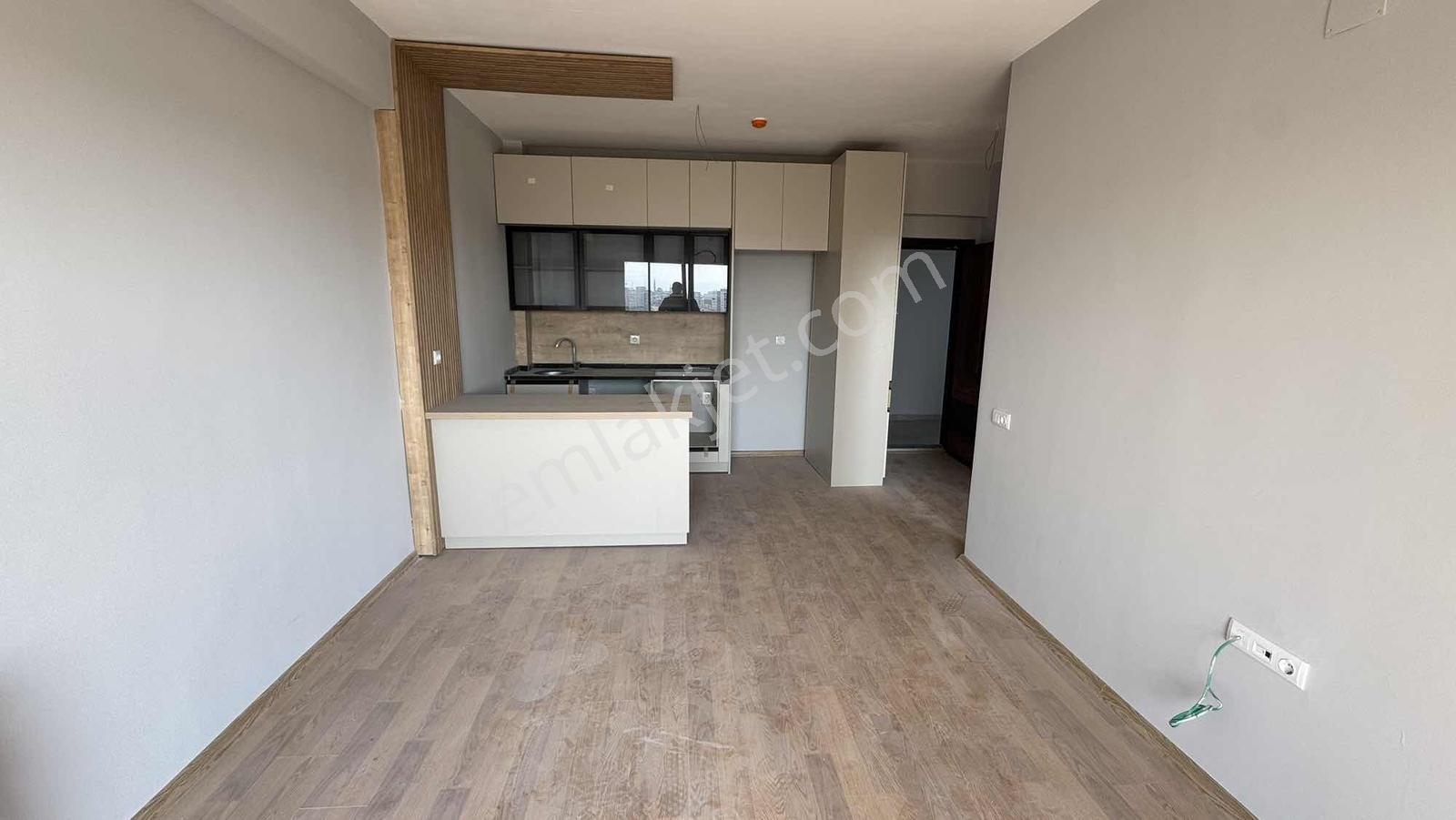 Yonca'dan Çeşmeli'de Site İçinde Havuzlu Lüx Satılık 1+1 Daire
