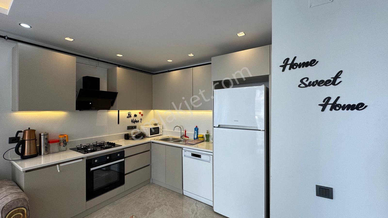 King'den Erdemli Aşağı Alata'da Kiralık Eşyalı Sıfır 1+1 Daire - Görsel 2