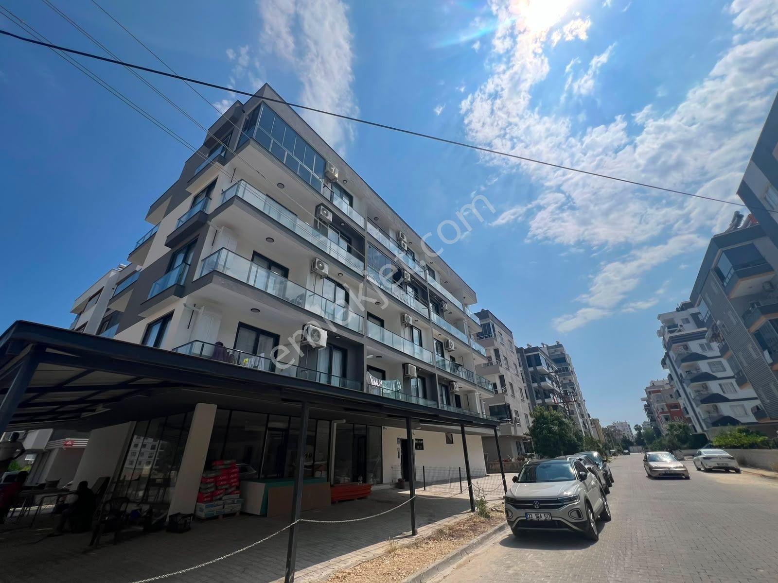 King'den Erdemli Aşağı Alata'da Kiralık Eşyalı Sıfır 1+1 Daire - Görsel 14