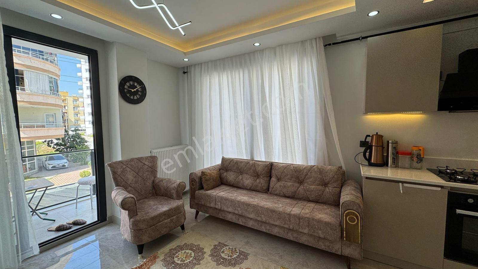 King'den Erdemli Aşağı Alata'da Kiralık Eşyalı Sıfır 1+1 Daire - Görsel 3