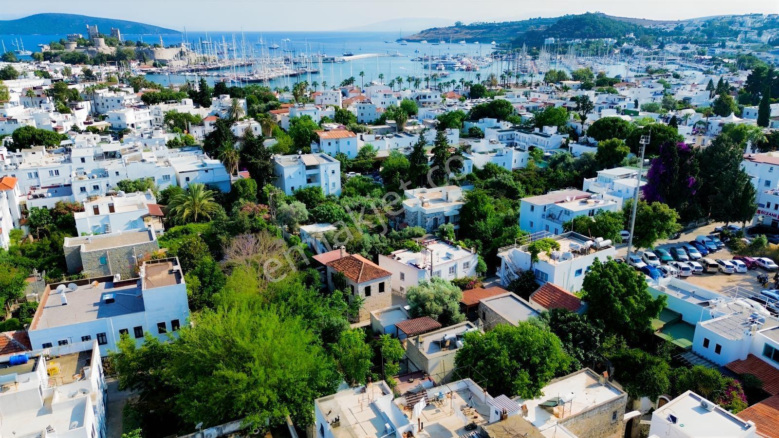 Bodrum Türkkuyusu Mahallesi Müstakil Ev Ve Arsası - Görsel 13