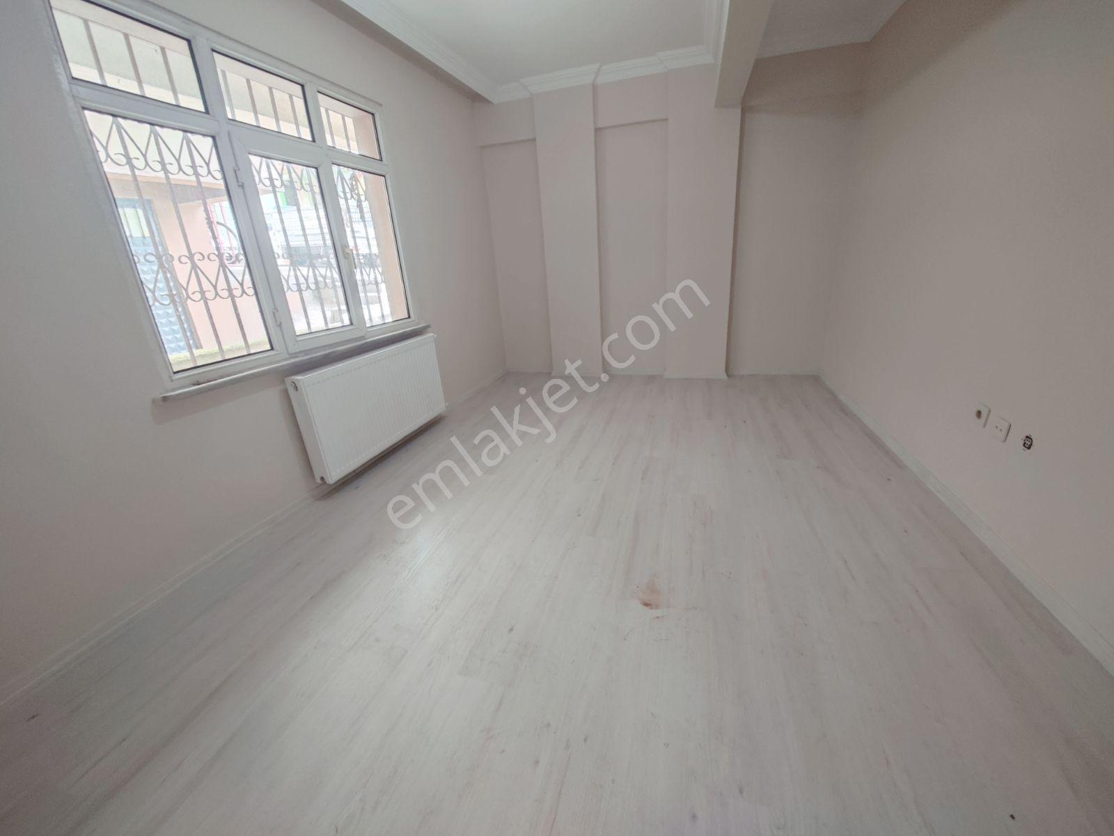 Çamçeşme Mah Alp Arslan Lisesine, E-5 Yakin 2+1 90m2 Kombili - Görsel 14