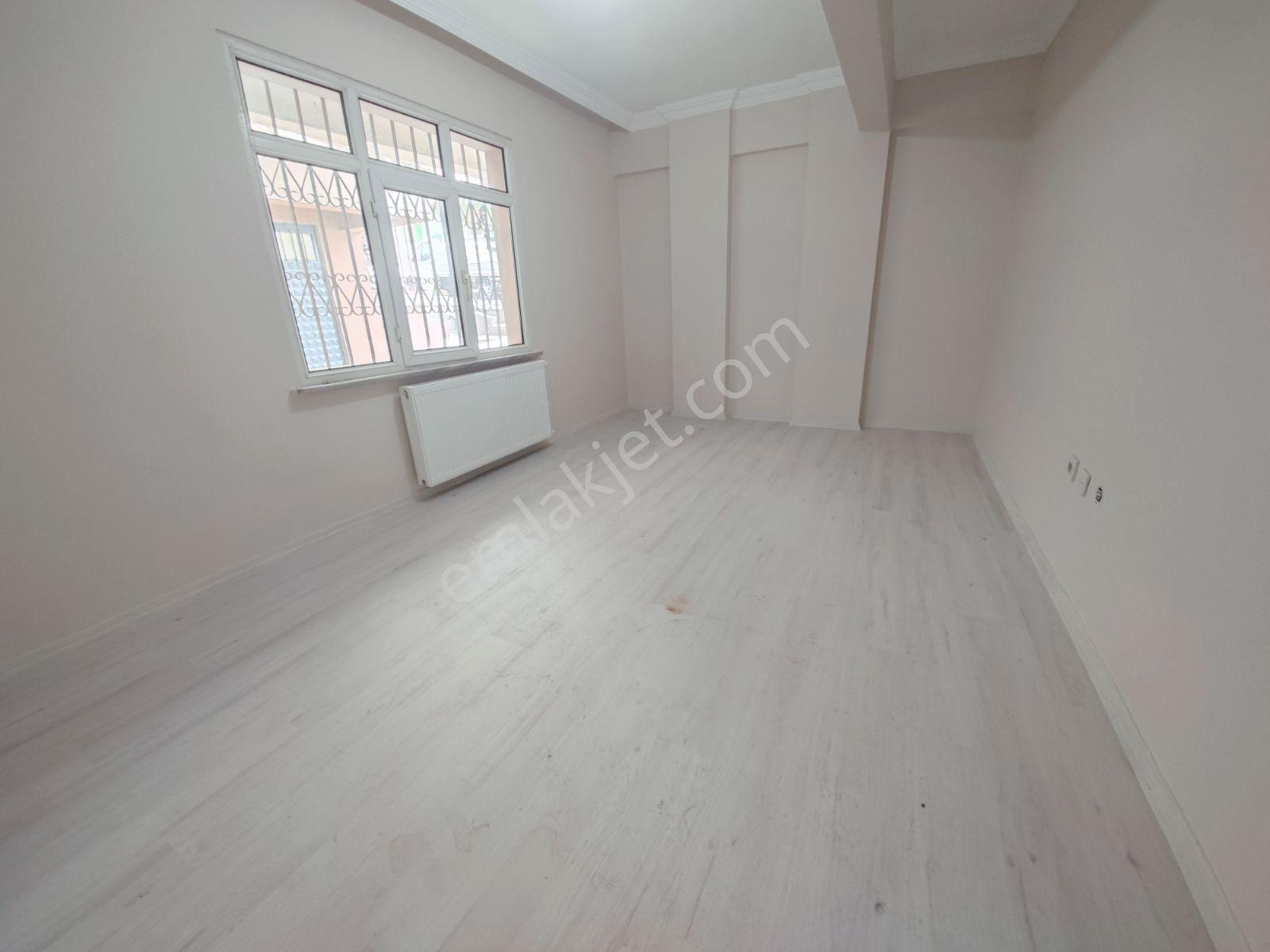 Çamçeşme Mah Alp Arslan Lisesine, E-5 Yakin 2+1 90m2 Kombili - Görsel 23