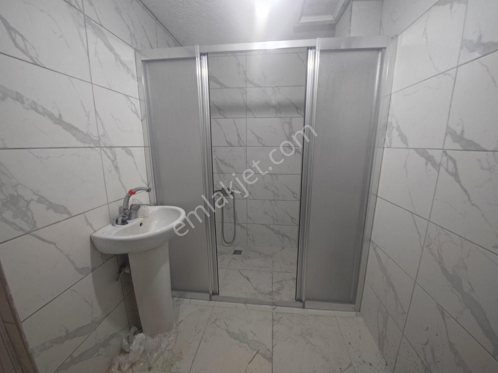 Çamçeşme Mah Alp Arslan Lisesine, E-5 Yakin 2+1 90m2 Kombili - Görsel 7
