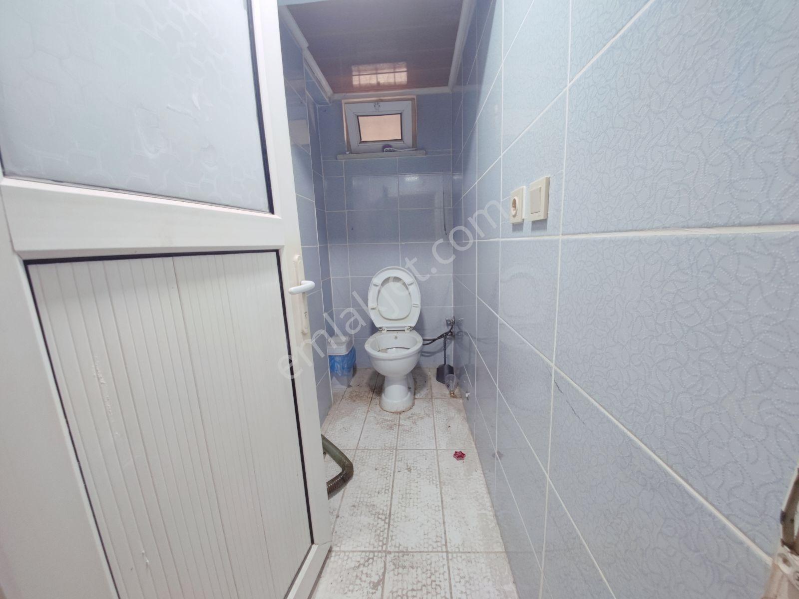 Çamçeşme Mah Alp Arslan Lisesine, E-5 Yakin 2+1 90m2 Kombili - Görsel 19