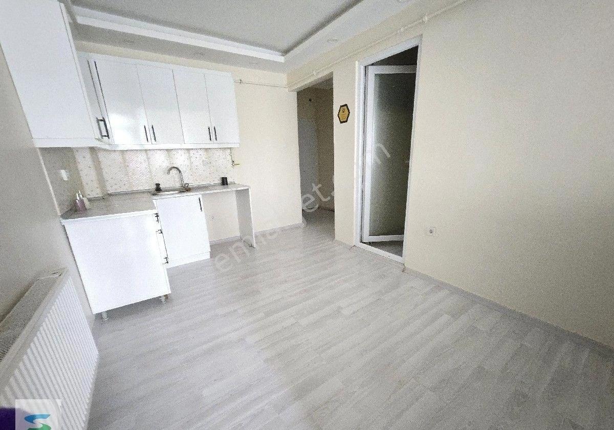 Yeşilköy Çarşıda Her İşe Uygun Bahçeli Düz Giriş - Görsel 7