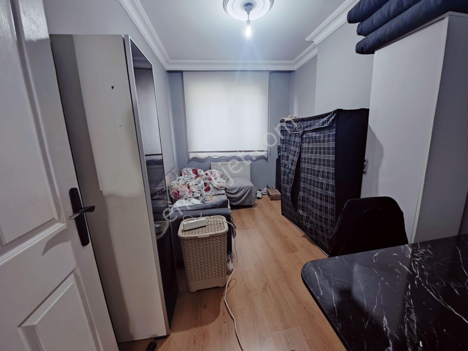 Çamçeşme İlkokulu'na Yakin Cadde Üzeri Daire 2.kat 90m2 Kredili - Görsel 9