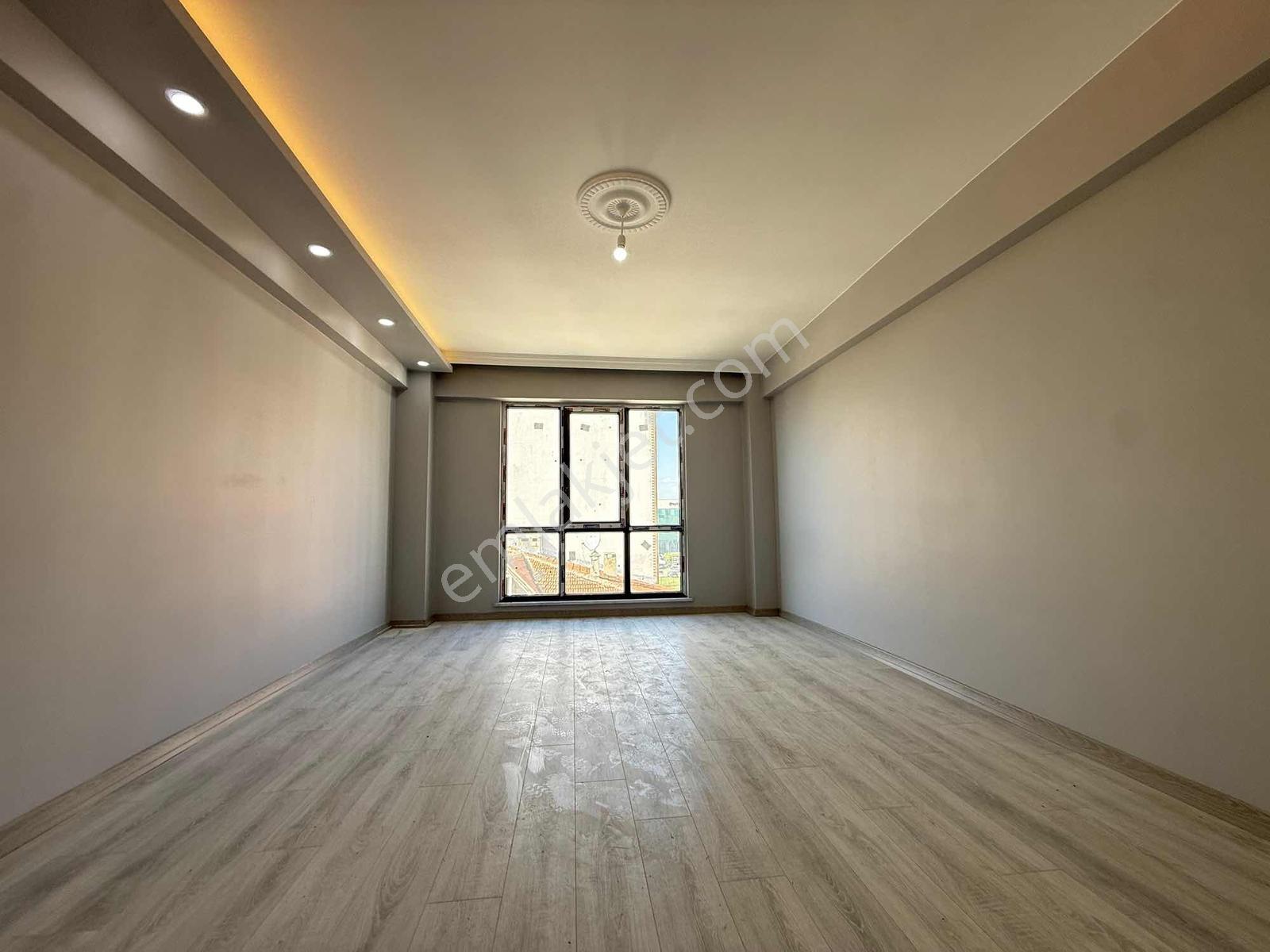 Gaziosmanpaşada Merkezi Konumda 2+1 Ultra Lüks Sıfır Daire - Görsel 21