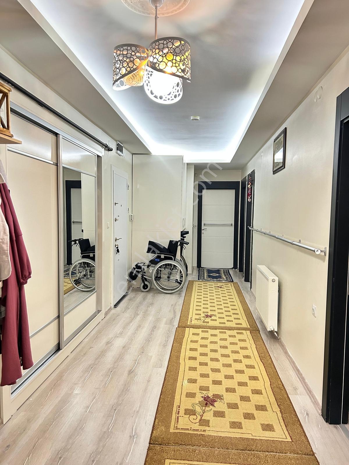 Feridun Çelik Mahallesinden Ön Cephe 3+1 Satılık Daire - Görsel 28