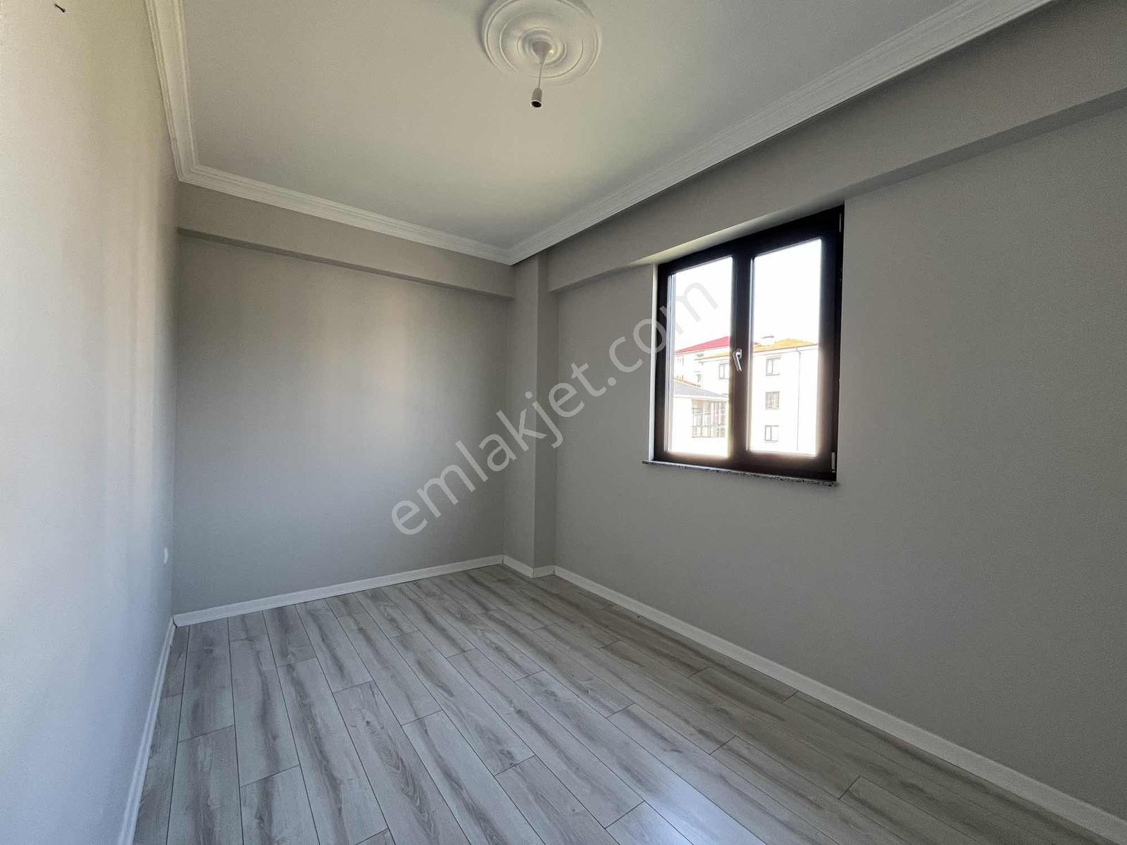Ayşe Emlak'tan Beşköprüde Asansörlü K.otoparklı 2+1 Kiralık - Görsel 6
